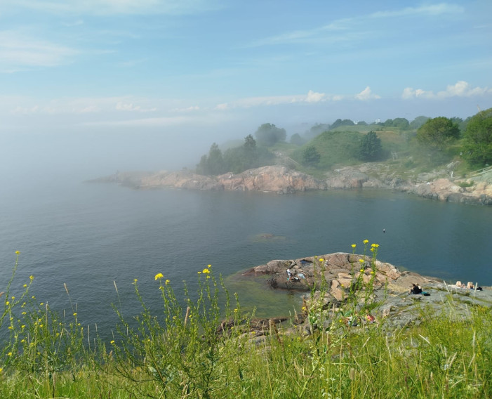 12 Suomenlinna coast in july